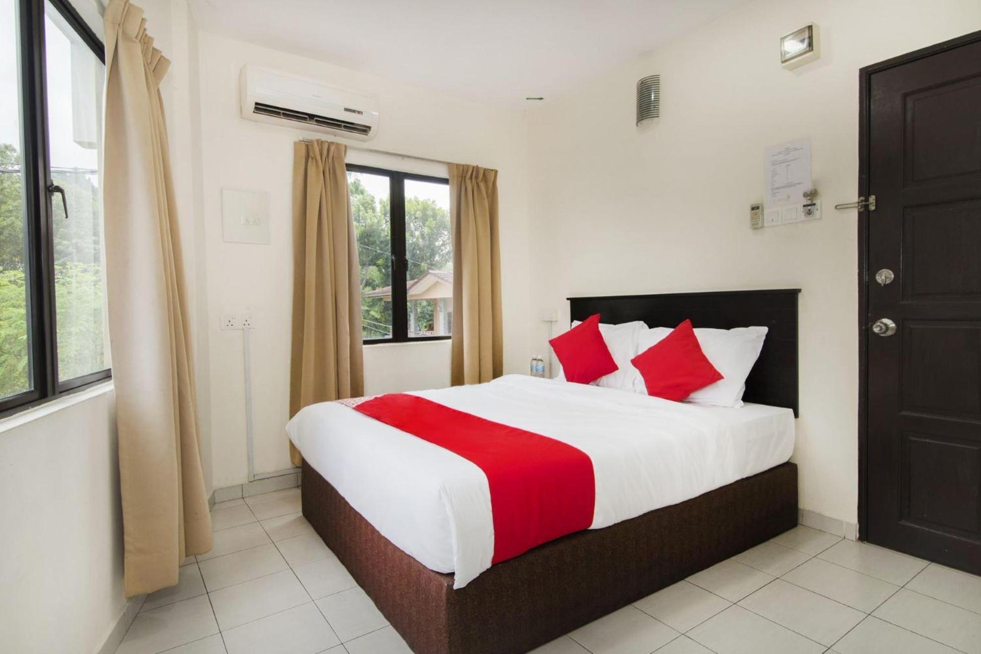 OYO 474 Hotel 91 Kajang Exterior foto